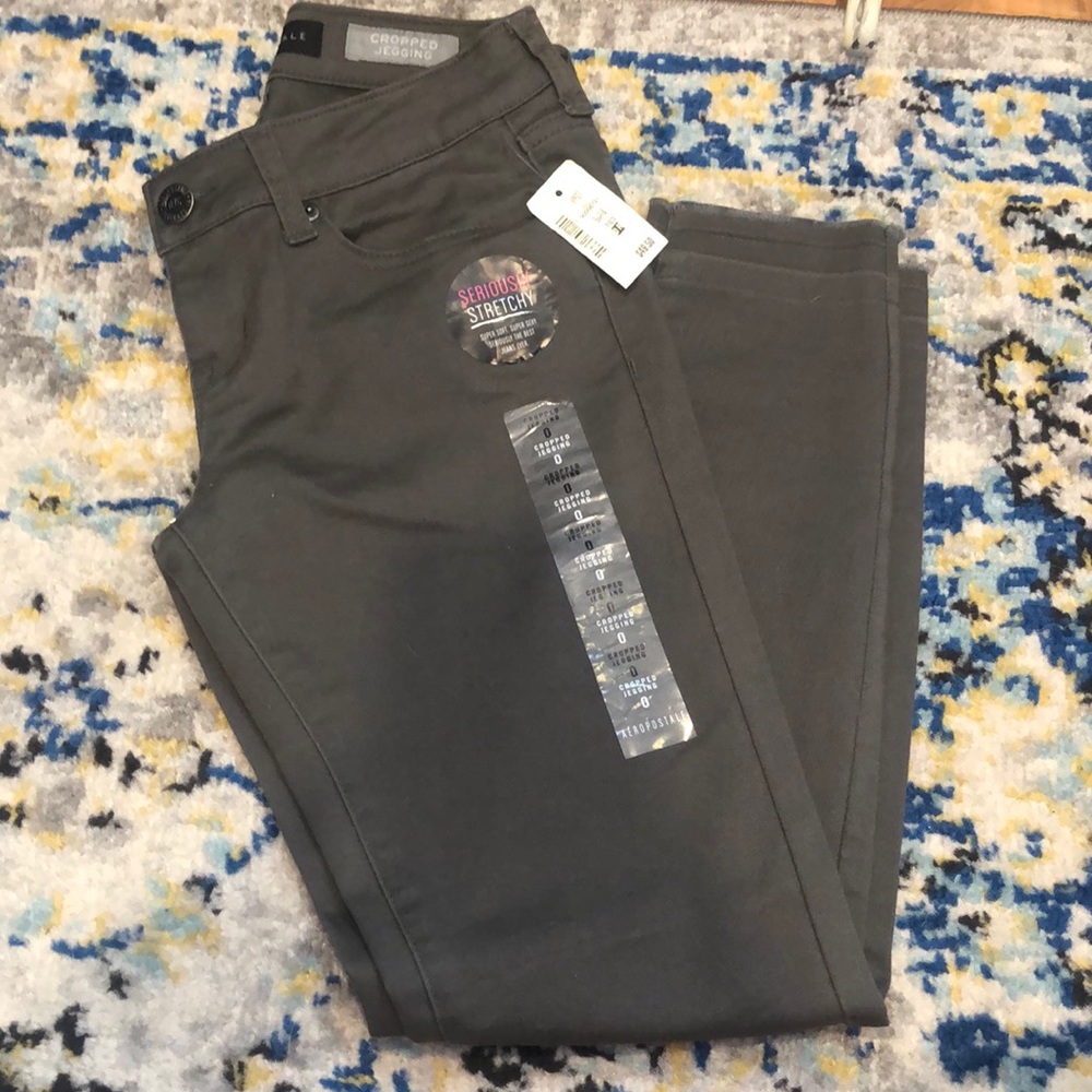 Aeropostale cropped jeggings 0R NWT
